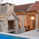 10f86ddc-124f-48ce-b437-a9275d75a976