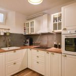 233e0df4-3bcf-437d-98ae-3e4162657c50