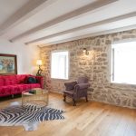 7933efcc-5a49-4ad8-ad27-227242474e1e