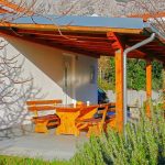 8205663b-b238-4943-a5f6-3d48839d607f