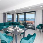 8a381d16-1164-47dc-babe-ae96ba0cb015