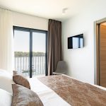 8deed665-1151-4eaa-96bb-7bd668637327