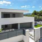 b80ec844-5904-4a19-a5e2-0cdcbc4e1439