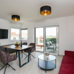 b8ed86e0-f542-4a0e-b1f4-071e67dca26e b8ed86e0-f542-4a0e-b1f4-071e67dca26e