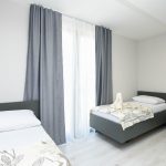 ba1842a4-433e-40b9-afb5-1601f93d9176