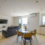 db3bb8dd-e0ed-42fd-b389-8dc52b30c32a