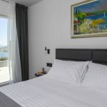 e4f210ed-f419-43a8-a195-5388e87bedd9