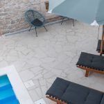 f7a598e2-5834-4273-9832-ce5cc414ad15